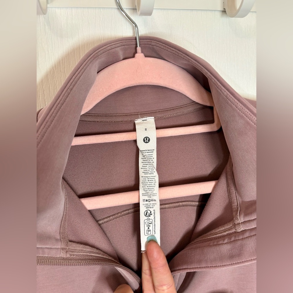 Lululemon•Brushed Softstreme Half Zip Cinch Pullover•Twilight Rose•FLAWLESS•8 - Picture 13 of 16